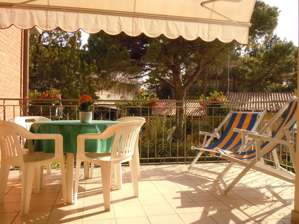 Villa Adria ลินญาโน ซับเบียโดโร ภายนอก รูปภาพ